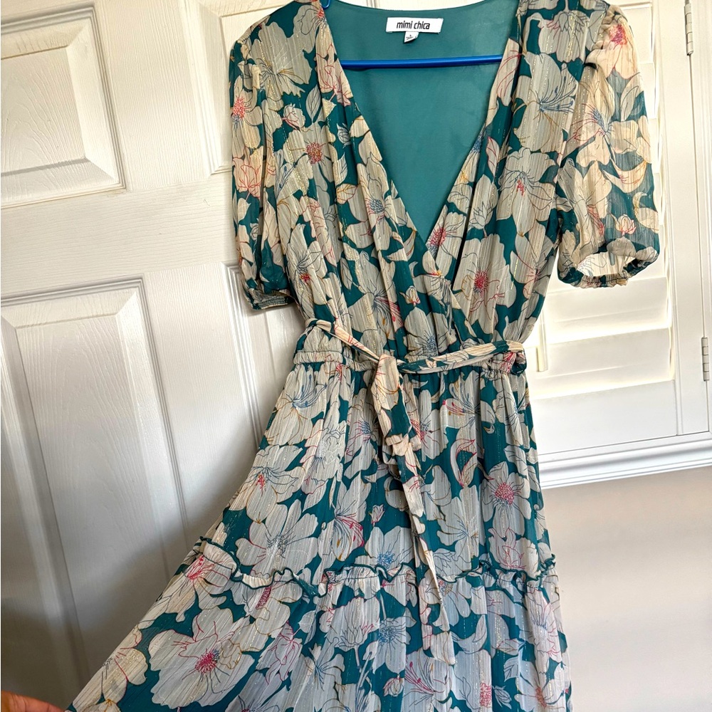 Women’s flower sz large dress